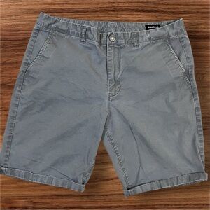 Bonobos Men’s Grey 11” Chino Shorts. Size 38